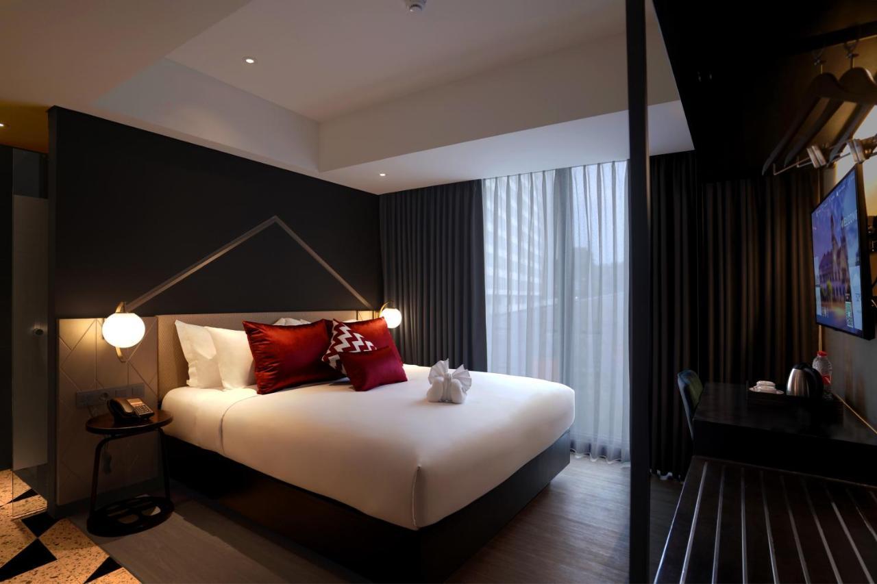Awann Sewu Boutique Hotel And Suite Semarang Exterior photo