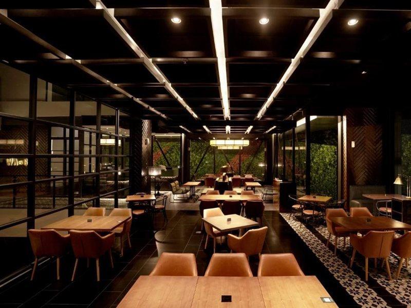 Awann Sewu Boutique Hotel And Suite Semarang Exterior photo
