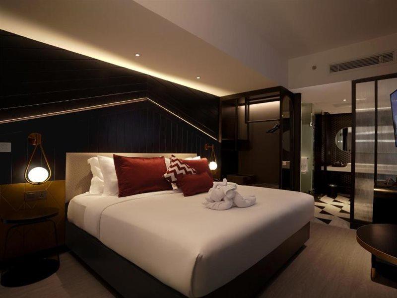 Awann Sewu Boutique Hotel And Suite Semarang Exterior photo