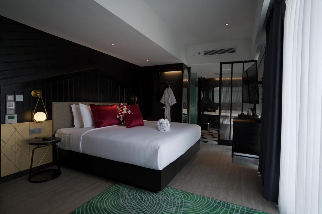 Awann Sewu Boutique Hotel And Suite Semarang Exterior photo